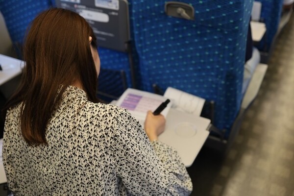 【国内初】新幹線の中で時速 285kmのAI教室！忙しいビジネスマン向けにAIロボットを使った「マクニカ×タミヤ AIワークショップ」開催