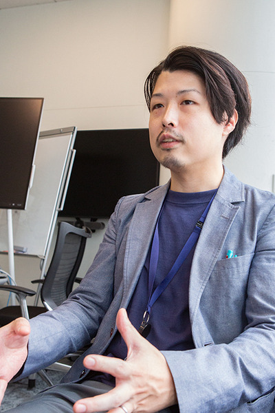 実機なくてもリアル現場にMR仮想ロボットを瞬時に設置し稼働確認　導入を効率化する「RoboLens」デモを公開　ネクストスケープ