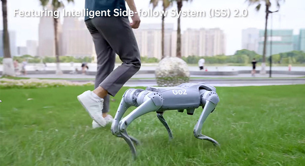 運動性能抜群の家庭用ロボット犬「Unitree Go2」の動画が面白い　ChatGPTやLIDAR搭載　握手、片脚ダンス、後追い、バク宙など披露