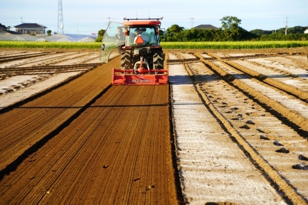 世界累計10万台導入、トラクターや田植え機に装置する自動操舵システム　農作業の省力化を試せるキャンペーン　セキド