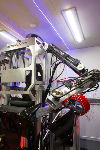 身長3mの巨大ロボット『EXA』に搭乗・操縦体験レポート『ROBOT BASE』が目指す壮大な夢とビジョンを聞く