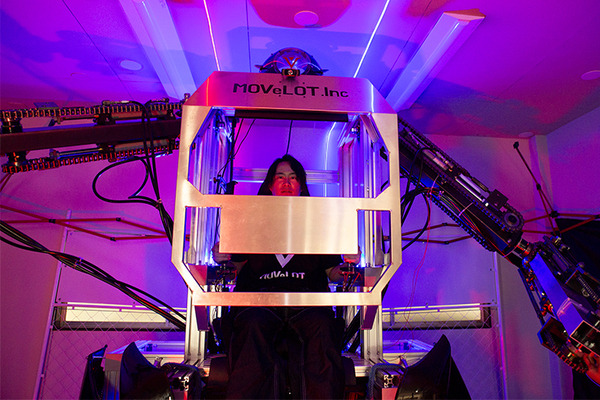 身長3mの巨大ロボット『EXA』に搭乗・操縦体験レポート『ROBOT BASE』が目指す壮大な夢とビジョンを聞く