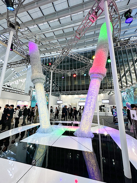 【速報】機動戦士ガンダム「GUNDAM NEXT FUTURE -EAST-」東京開幕！巨大シアターでメタバース体験、ガンプラバトルVRなど見どころや来場者特典を紹介