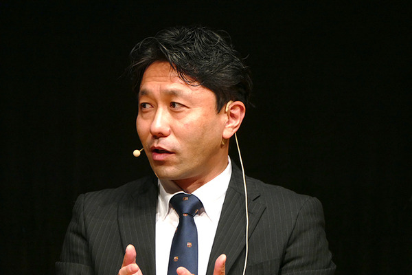 ロボットと生きる未来の物語　日本科学未来館、「AIの遺電子」トークショーを開催