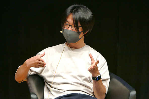 ロボットと生きる未来の物語　日本科学未来館、「AIの遺電子」トークショーを開催