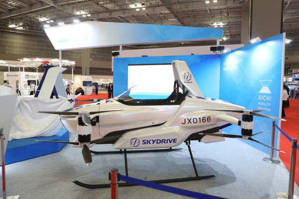 「ジャパンモビリティショー2023」見どころレポート(1) スバルが空飛ぶクルマ(コンセプト)を展示　自動車メーカー編