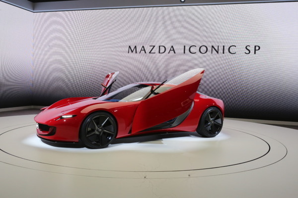 「ジャパンモビリティショー2023」見どころレポート(1) スバルが空飛ぶクルマ(コンセプト)を展示　自動車メーカー編