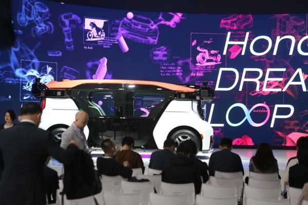 「ジャパンモビリティショー2023」見どころレポート(1) スバルが空飛ぶクルマ(コンセプト)を展示　自動車メーカー編