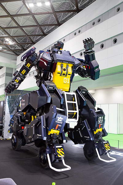 「ジャパンモビリティショー2023」見どころレポート(2) 未来のモビリティに出会い、バーチャル試乗体験も　モビリティ・ロボット編