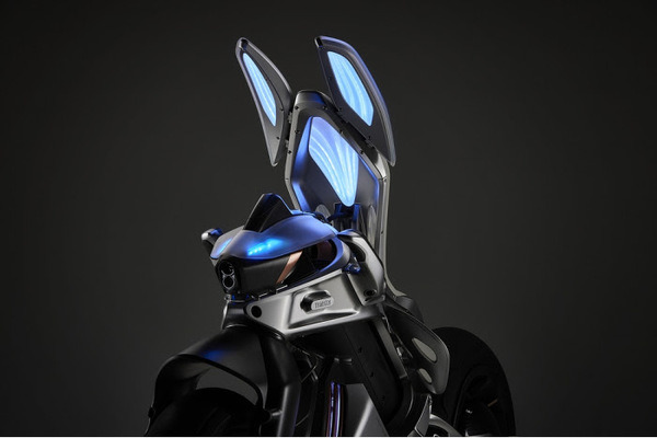 ヤマハ発が倒れず自律走行するバイク新型「モトロイド2」を公開　バランス制御/ジェスチャー操作など進化ポイントまとめ