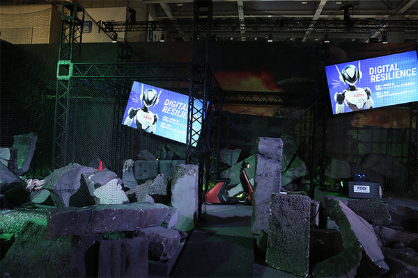 「ジャパンモビリティショー2023」見どころレポート(3)　キッザニアで職業体験　モビリティやゲームで楽しもう　家族連れ向けコンテンツ編