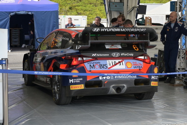 WRC「ラリージャパン」開幕　豊田スタジアムに多くのファンが来場！写真で見るトップドライバー達の素顔、サービスパークや展示会場