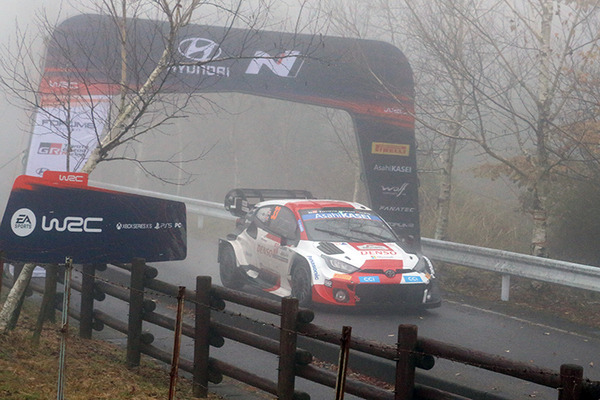 WRC「ラリージャパン」公道区間の初日は悪天候で波乱【SS別トップタイムドライバ一覧】勝田は痛恨のクラッシュ＆復帰！【速報】復帰後トップタイム連発