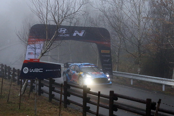 WRC「ラリージャパン」公道区間の初日は悪天候で波乱【SS別トップタイムドライバ一覧】勝田は痛恨のクラッシュ＆復帰！【速報】復帰後トップタイム連発