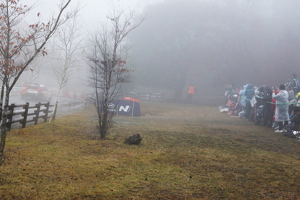 WRC「ラリージャパン」公道区間の初日は悪天候で波乱【SS別トップタイムドライバ一覧】勝田は痛恨のクラッシュ＆復帰！【速報】復帰後トップタイム連発