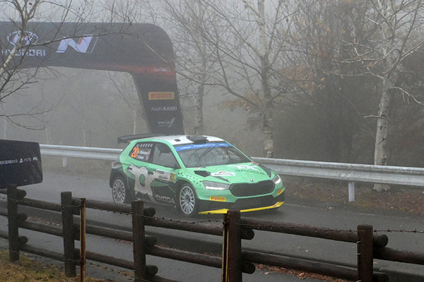 WRC「ラリージャパン」公道区間の初日は悪天候で波乱【SS別トップタイムドライバ一覧】勝田は痛恨のクラッシュ＆復帰！【速報】復帰後トップタイム連発