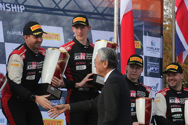【速報】トヨタがWRCラリージャパン優勝、地元で表彰台独占の快挙達成！エバンス選手が勝利【結果一覧】