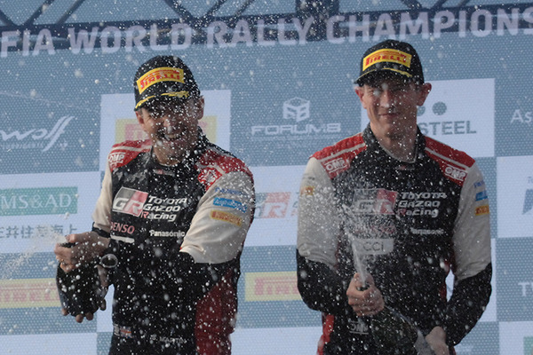 【速報】トヨタがWRCラリージャパン優勝、地元で表彰台独占の快挙達成！エバンス選手が勝利【結果一覧】