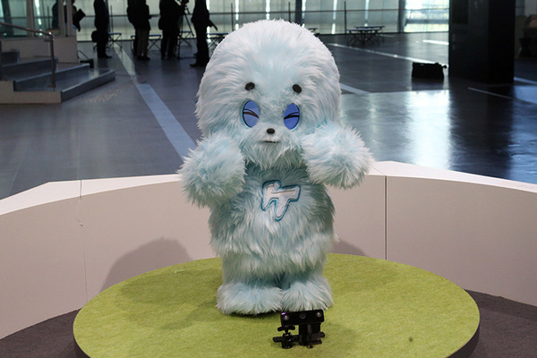 日本科学未来館の新展示「ハロー!ロボット」を見てきた！トヨタ「ケパラン」の由来と滑らかな動き、耐火性ソフトグリッパも必見