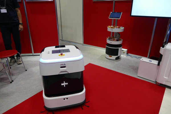 「ビルメンフェア&クリーンEXPO 2023」は「ほぼロボット展」と言えるくらい掃除ロボットばかり