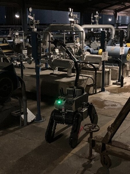 三菱重工業、プラント巡回点検防爆ロボット「EX ROVR」がENEOS大分製油所で連続稼働　引火性ガスが充満する環境にも対応