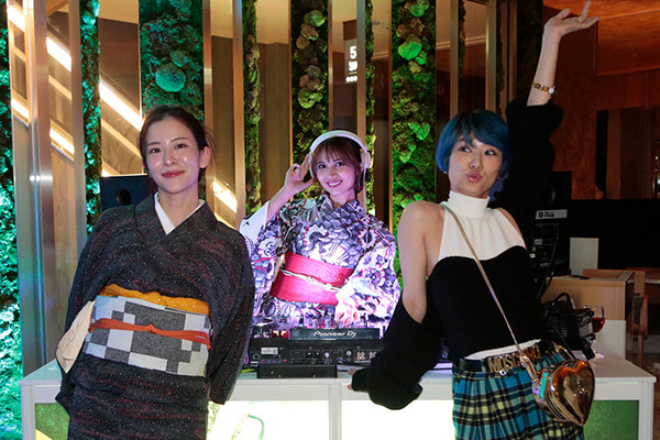 夜は「クラブ・ザ・ペッパー」に変身！ロボット、和食、DJ、音楽、ダンスが融合したエンタメ空間がオープン