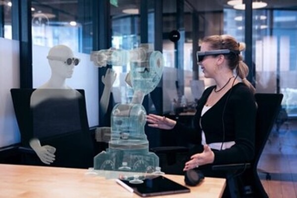 Magic Leapが日本国内最大級『XR Kaigi 2023』に出展　ロボットのMRティーチング「RoboLens」をMagic Leap 2で体験も