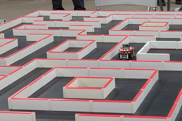 移動ロボットのソフト開発の基礎技術習得が卓上で可能に！教育・研究開発用小型移動ロボット「Pi:Co V2」予約開始