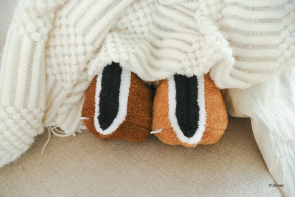 やみつき体感ロボット「甘噛みハムハム」にディズニー「チップ&デール」がラインアップ！