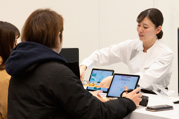 「人と味覚を共有する」ってどういうこと? ドコモの世界初「味覚共有」人間拡張基盤を体験してきた