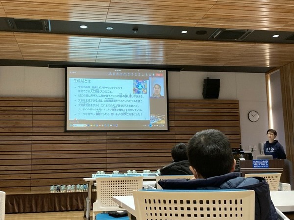 「第1回ウィーゴカップ」開催　教育用プログラミングロボット「あるくメカトロウィーゴ」×生成AI　50体のウィーゴでダンス動画も公開