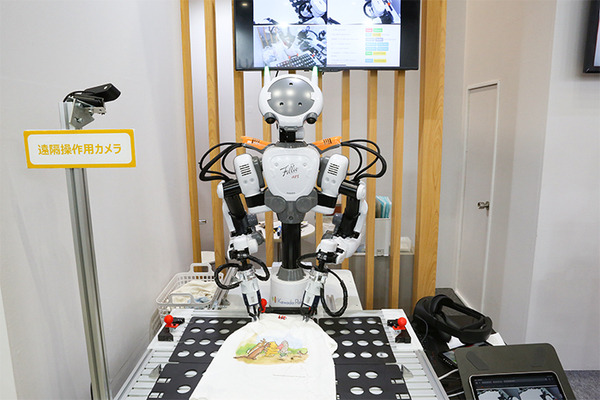 1650社が出展、実践的ロボットが集結！ロボデックス、スマート工場EXPO、スマート物流EXPOが開幕！