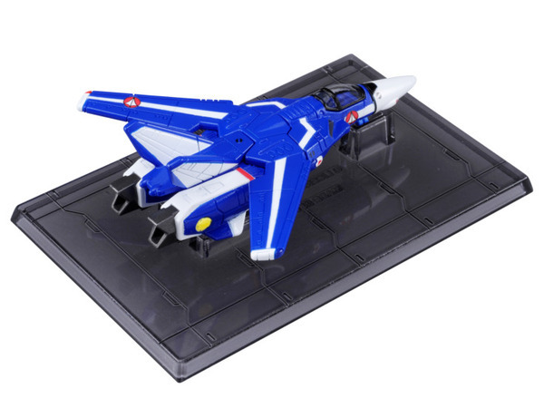 アニメ『超時空要塞マクロス』と「トミカ」が初コラボ！バルキリー3種を4月発売　一条/ジーナス/フォッカー機　河森正治氏が監修