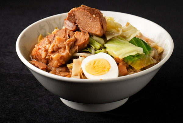 ペッパーだらけの「CLUB THE PEPPER」にラーメン8種が登場　厳選した行列ラーメン店や予約困難店は？ 3月限定で飲み放題980円