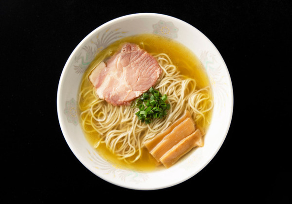 ペッパーだらけの「CLUB THE PEPPER」にラーメン8種が登場　厳選した行列ラーメン店や予約困難店は？ 3月限定で飲み放題980円