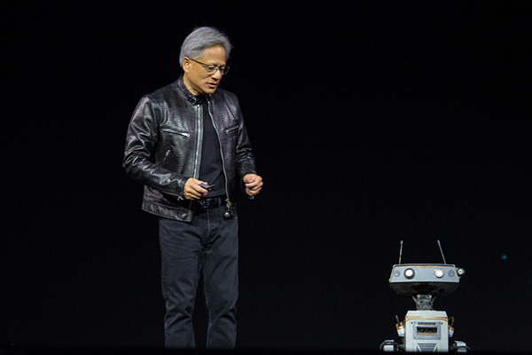 NVIDIAがヒューマノイド開発プラットフォーム提供を発表　ディズニーの二足歩行ロボットが登壇　Jetson Orinから次世代Thorへ
