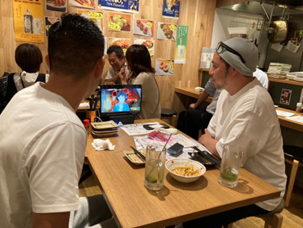 サントリーとAVITA、飲食店向け「アバター接客サービス」を提供　協業パートナーを募集　アバターダイニングラボ