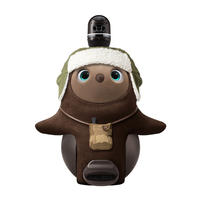 家族型ロボット『LOVOTウェア』アニマルラインに「ペンギン」登場　Tシャツや探検隊セットも発売　水族館貸切イベントも開催