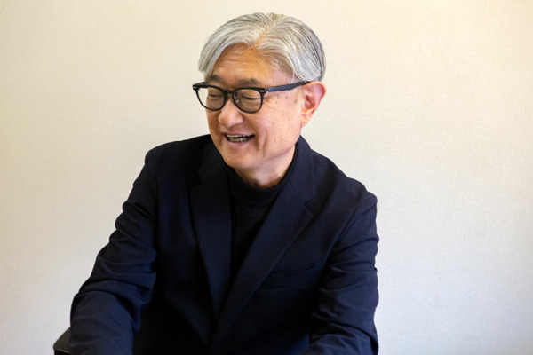 AIが聞く！人類の存亡をAIが議論する映画『SINGULA』堤幸彦監督インタビュー　AI「人類の未来に向けてメッセージを」