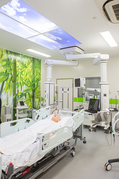 AIやIoT 最新ICTで挑む 医療現場の働き方改革とDX最前線　ゲティンゲがハイブリッド手術室や滅菌再生、病室・手術室運用システム導入事例を公開