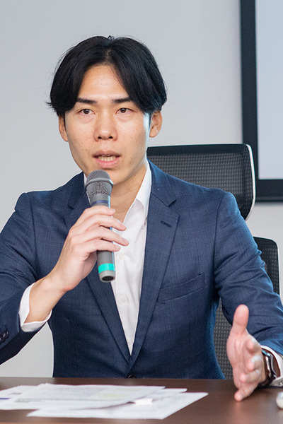 工場の巡回点検を業務DXロボットで自動化、最前線を日立とugoに聞く　工場が抱える課題/ugoの採用理由/生成AIをどう活用する?