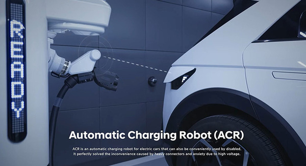 ヒョンデ 自律型駐車ロボットと自動搬送ロボットをオフィスビルに導入　EV自動充電ロボットも今秋導入へ　動画を公開