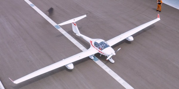 テラ・ラボ　1000km以上飛べる長距離無人航空機「テラ・ドルフィン」の研究開発拠点を名古屋空港に設置　南海トラフ地震に備えて整備