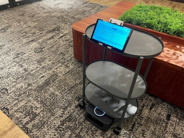 アスラテックが自律移動ロボット「カチャカプロ」取扱い開始　独自技術の専用アプリを業務別に開発、エレベータ連携の動画を公開