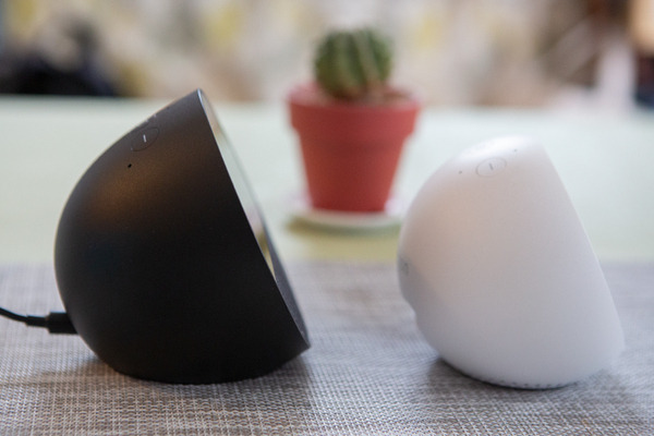 Amazon『Echo Spot（2024年発売）』実機レビュー　新型スマートアラームクロックの音質や初期設定をチェック