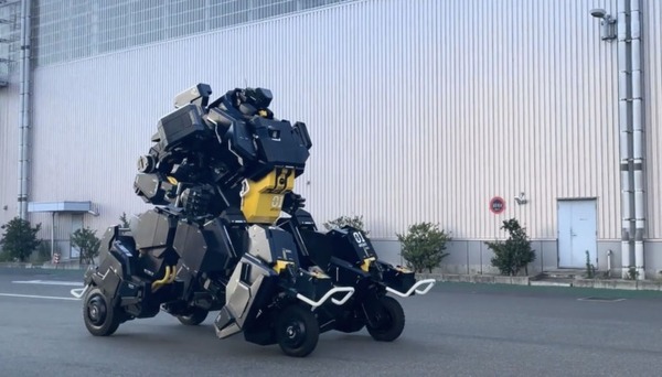 身長4mの搭乗型巨大ロボット『アーカックス』の1/35プラモデルが登場　実機同様に頭・腕・腰・ハッチが可動