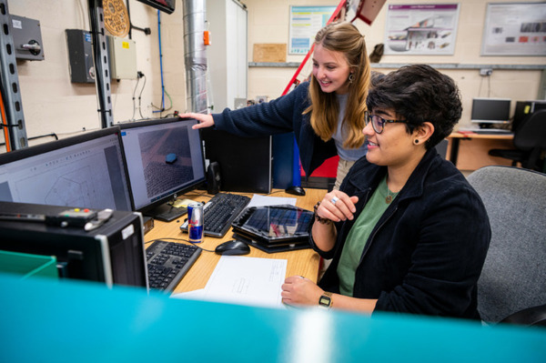 レッドブル 次世代型イノベーター育成プログラム「Red Bull Basement 2024」の参加募集　AIが応募を全面サポート