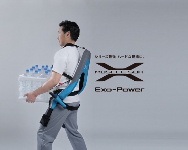 「鈴鹿８耐」レースでアシストスーツが活躍　ガソリン補給などピット作業の負担軽減　イノフィス