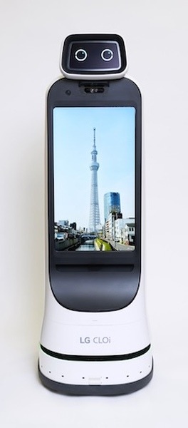 東京スカイツリーでロボットによる案内誘導の実証実験を実施　団体客への効率的な案内誘導が可能か検証