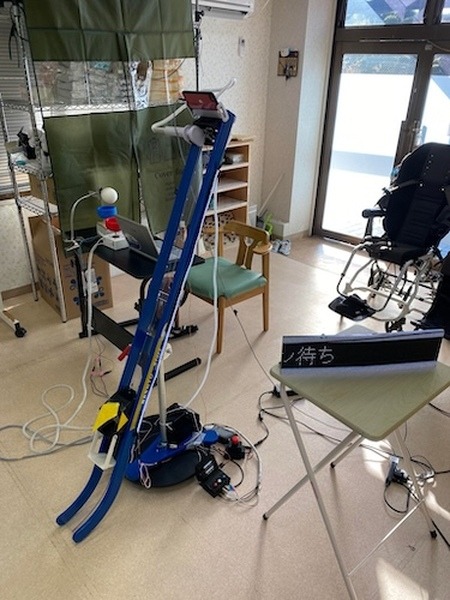 自宅や学校など遠隔地から参加できるスポーツ大会の決勝戦をYouTube配信　OriHimeでサッカーや風船割、オンラインボッチャ